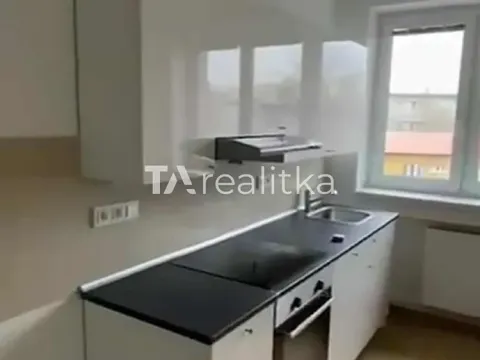 Pronájem bytu 1+1, Ostrava, Klicperova, 53 m2