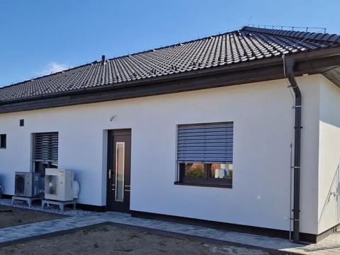 Prodej bytu 3+kk, Kamenné Žehrovice, Radoslava Čížka, 70 m2