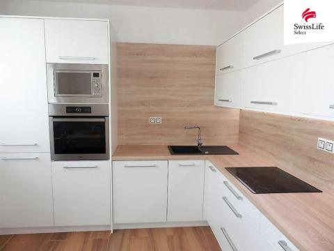 Pronájem bytu 2+1, Jihlava, Jarní, 56 m2