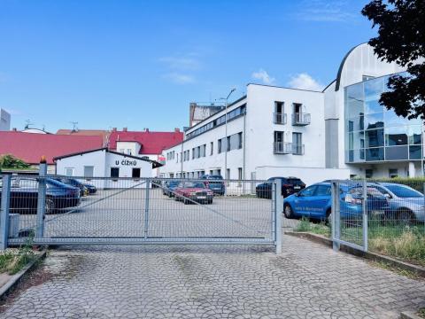 Pronájem obchodního prostoru, Pardubice, Bratranců Veverkových, 77 m2
