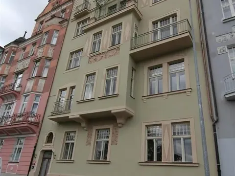 Pronájem atypického bytu, Praha - Vinohrady, U Havlíčkových sadů, 131 m2