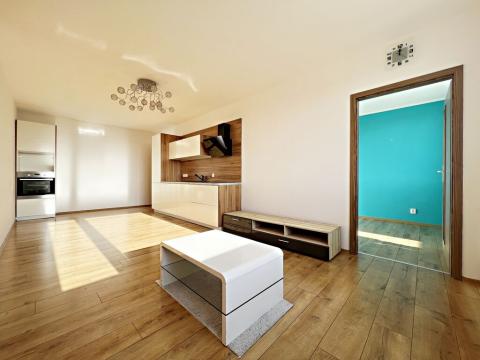 Pronájem bytu 4+kk, Kladno - Kročehlavy, Na růžovém poli, 71 m2