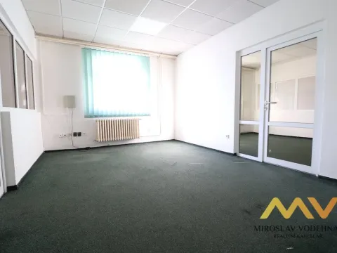 Pronájem kanceláře, Hradec Králové - Slezské Předměstí, Bieblova, 35 m2