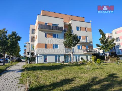 Prodej bytu 2+kk, Milovice - Mladá, Armádní, 52 m2