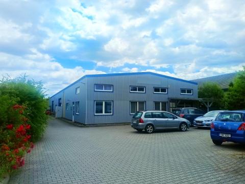 Pronájem skladu, Tachlovice, 1050 m2