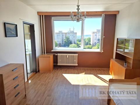 Pronájem bytu 1+1, Praha - Troja, Krynická, 29 m2