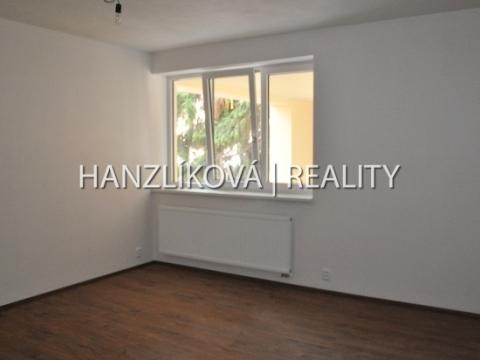 Pronájem kanceláře, České Budějovice - České Budějovice 3, Klavíkova, 23 m2