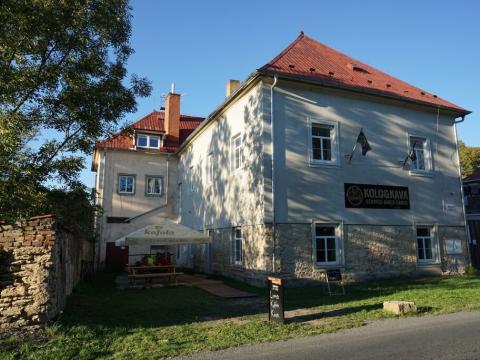 Pronájem bytu 1+kk, Červený Újezd, Hájecká, 46 m2