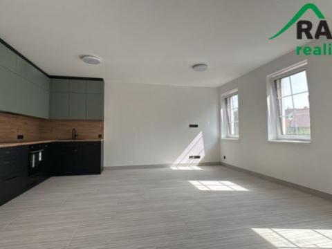 Pronájem bytu 2+kk, Planá, Zámecká, 55 m2