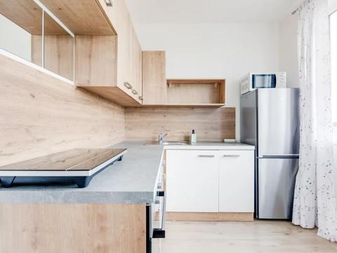 Prodej bytu 2+kk, Praha, Peroutkova, 32 m2