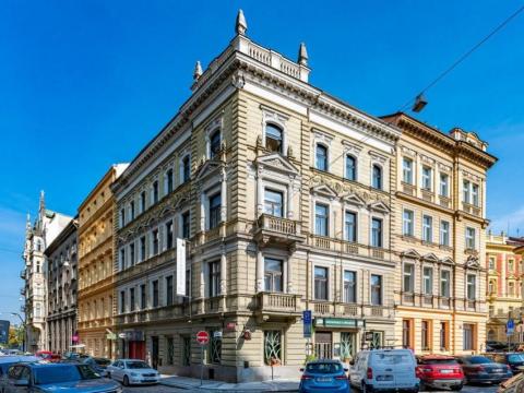 Pronájem kanceláře, Praha - Nové Město, Na struze, 56 m2