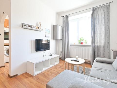 Pronájem bytu 2+kk, Brno, Staňkova, 48 m2