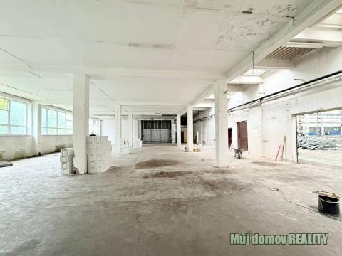 Pronájem výrobních prostor, Praha - Vysočany, Lisabonská, 384 m2