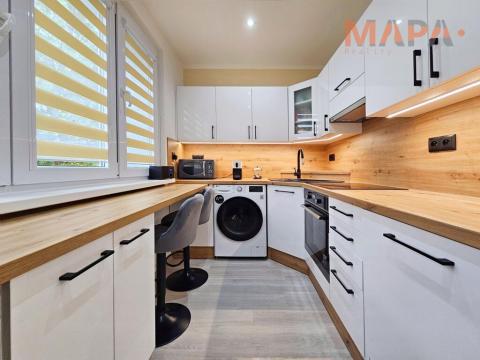 Prodej bytu 2+1, Chomutov, Blatenská, 52 m2
