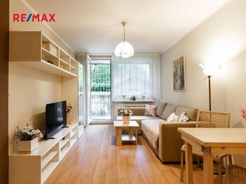 Prodej bytu 2+kk, Praha - Háje, Plickova, 43 m2