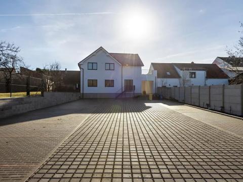 Pronájem bytu 1+kk, Brno, Mírová, 38 m2