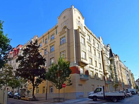 Pronájem bytu 3+kk, Praha - Vinohrady, Čerchovská, 104 m2