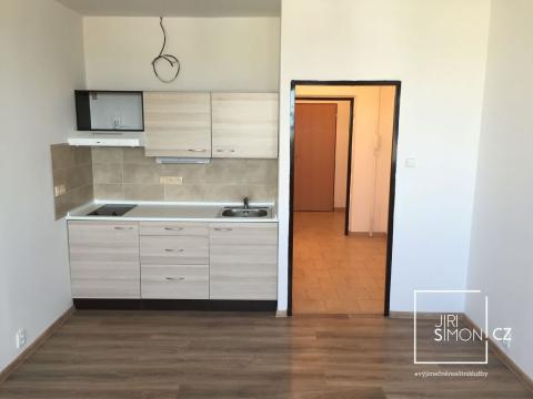 Pronájem bytu 1+kk, Neratovice, 28. října, 28 m2