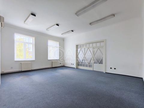 Pronájem kanceláře, Praha - Vršovice, Na louži, 51 m2