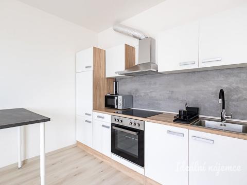Pronájem bytu 1+kk, Praha - Kbely, Sedlářova, 34 m2