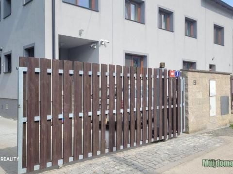 Pronájem bytu 3+kk, Praha - Kunratice, Odboje, 70 m2