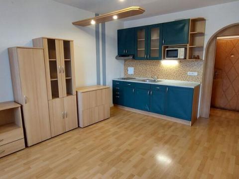 Pronájem bytu 1+kk, Valašské Meziříčí, Vsetínská, 19 m2