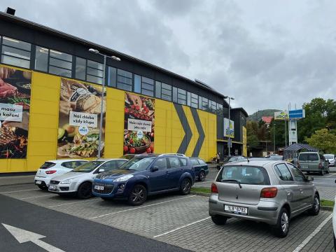 Pronájem obchodního prostoru, Děčín, 33 m2