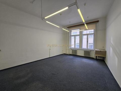 Pronájem kanceláře, Brno - Brno-město, Dvořákova, 28 m2
