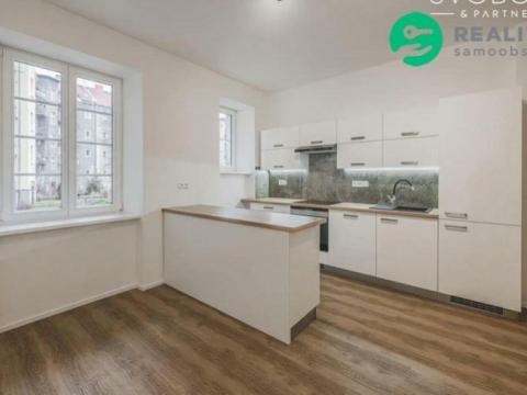 Pronájem bytu 3+kk, Hradec Králové, Mánesova, 66 m2