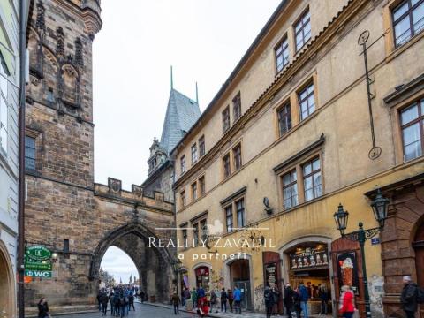 Pronájem bytu 3+1, Praha - Malá Strana, Mostecká, 105 m2