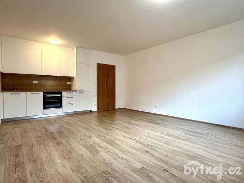 Pronájem bytu 1+kk, Hranice - Hranice I-Město, Jiřího z Poděbrad, 34 m2