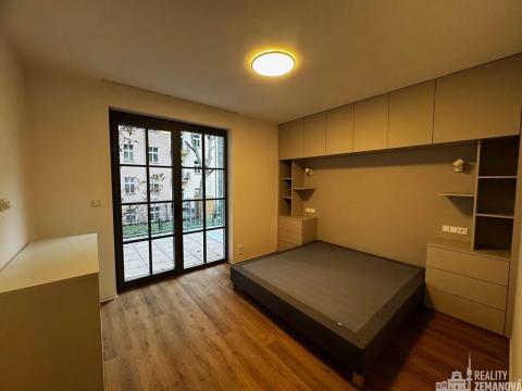 Pronájem bytu 3+kk, Praha - Vinohrady, Korunní, 62 m2