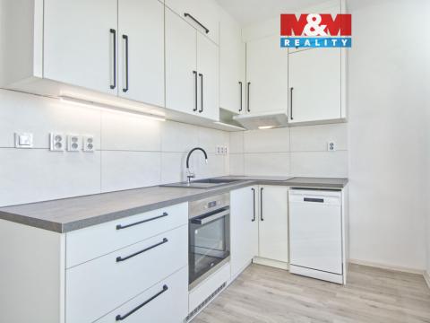 Pronájem bytu 2+1, Karviná - Ráj, Božkova, 54 m2