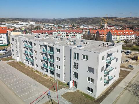 Prodej bytu 2+kk, Hustopeče, Alejní, 64 m2
