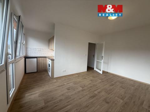Pronájem bytu 1+kk, Náchod, Pražská, 27 m2