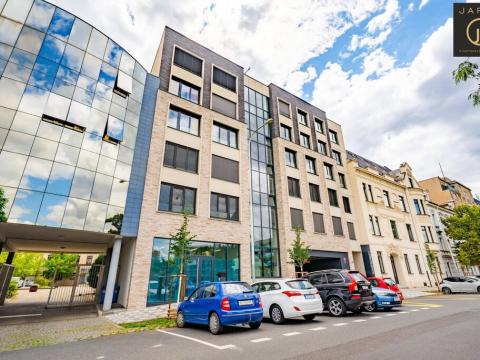 Pronájem bytu 2+kk, Praha - Holešovice, U průhonu, 47 m2
