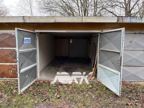 Pronájem garáže, Pardubice, K Židovskému hřbitovu, 18 m2
