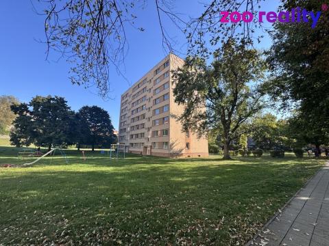 Pronájem bytu 1+1, Žatec, V Zahradách, 36 m2