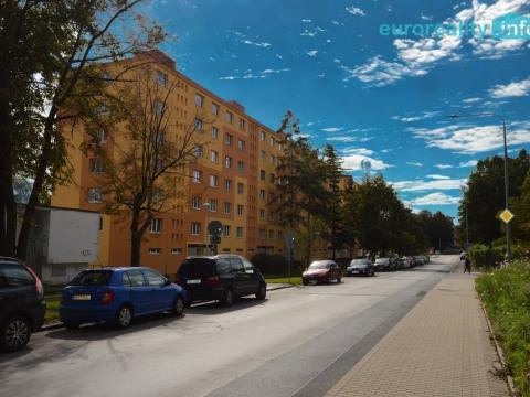 Pronájem bytu 1+1, Kladno, Dánská, 35 m2