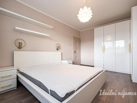 Pronájem bytu 2+1, Praha - Malešice, Plaňanská, 55 m2