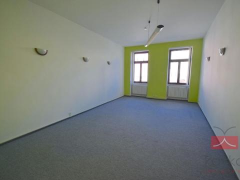Pronájem kanceláře, Humpolec, Dolní náměstí, 34 m2