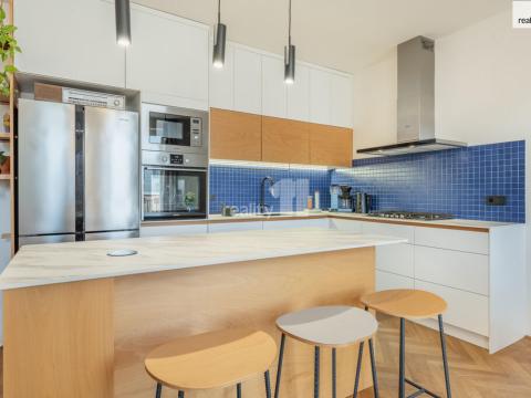 Prodej bytu 3+kk, Praha - Libeň, Lihovarská, 74 m2
