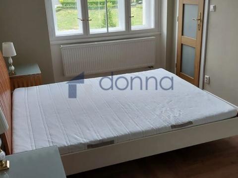 Pronájem bytu 2+kk, Praha, Moskevská, 54 m2