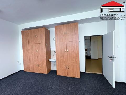 Pronájem kanceláře, Brno, Kroftova, 30 m2