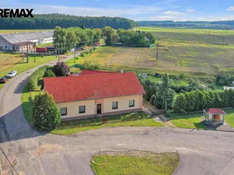 Prodej rodinného domu, Radostov, 187 m2