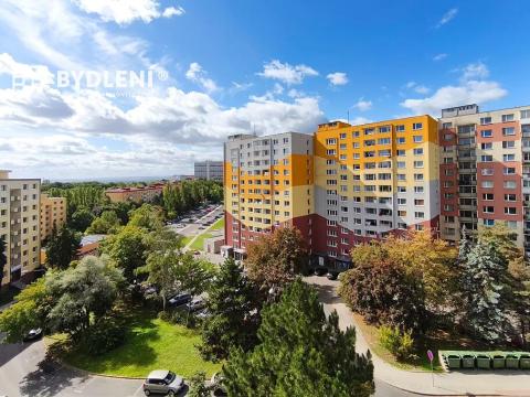 Pronájem bytu 3+1, Chomutov, Dřínovská, 77 m2