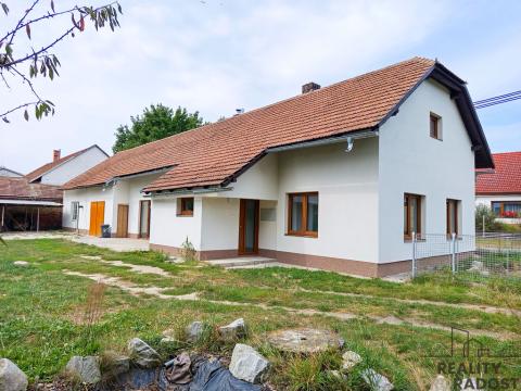Prodej atypického bytu, Rokytno, 125 m2