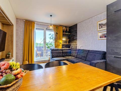 Prodej bytu 4+kk, Milovice - Mladá, Armádní, 76 m2