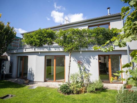 Pronájem rodinného domu, Kostelec nad Labem, nám. Odboje, 162 m2