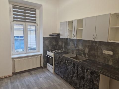 Pronájem bytu 2+1, Teplice, 28. října, 62 m2